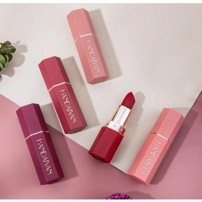 6 Colors Deep Moisturizing Matte Lipstick - Image 3