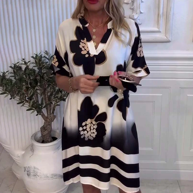 💖LAST DAY PROMOTION 50% OFF!!⏰Women's Printed Loose Deep V-Neck Dress - Image 2